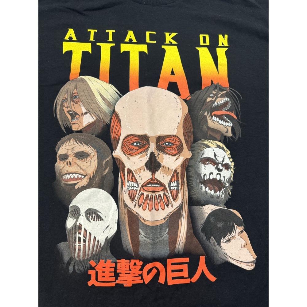 Attack‎ on Titan T-Shirt Final Season Anime Manga Size Small Crunchyroll New Tee